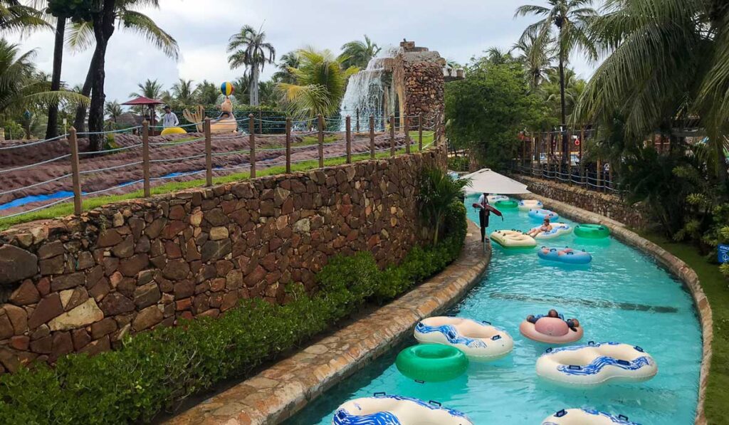 Beach-Park-Fortaleza-Ceara